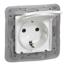 Legrand 6647 NILOE socket IP44 SL without expansion claws UW
