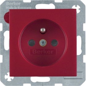 Berker 6765760062 S1/B.1 Steckdose mit Erdungsstift, rot